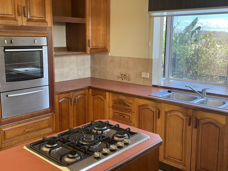 44 Dixon Drive, Telina QLD 4680