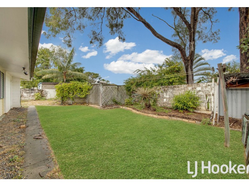 69 Allunga Drive, Glen Eden QLD 4680
