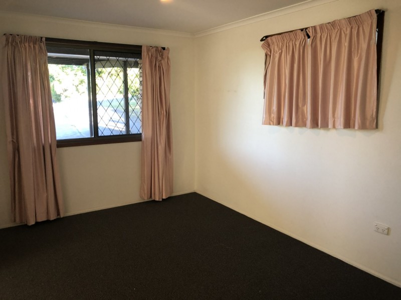 9 Mercedes Street, Clinton QLD 4680