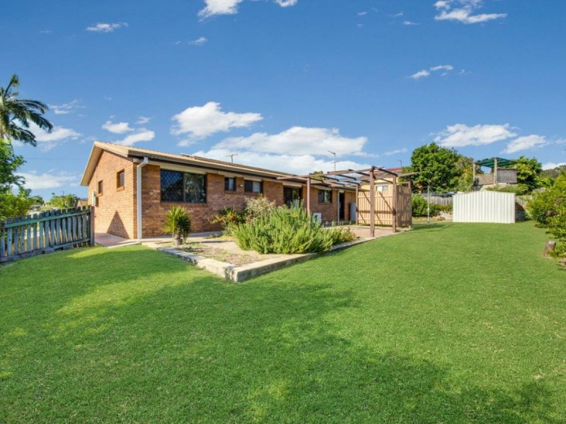 9 Mercedes Street, Clinton QLD 4680