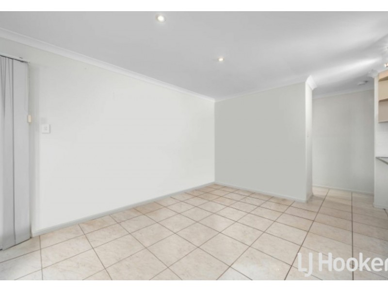 3 Kenneth Court, New Auckland QLD 4680