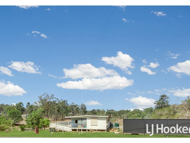 5 Aquarius Ave, River Ranch QLD 4680