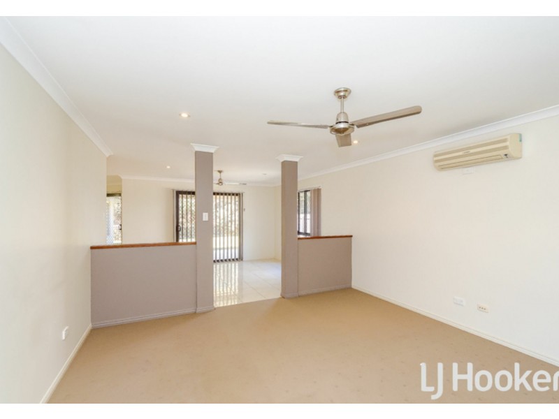 9 Larcom Rise, West Gladstone QLD 4680