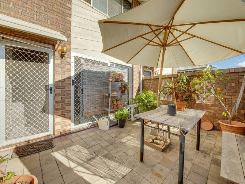 Unit 2/71 Off Lane, South Gladstone QLD 4680