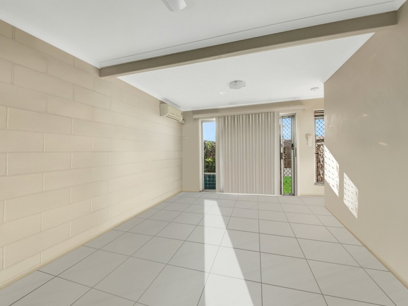 Unit 2/71 Off Lane, South Gladstone QLD 4680