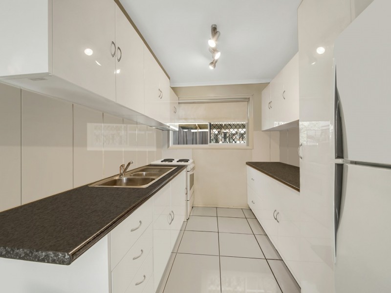 Unit 2/71 Off Lane, South Gladstone QLD 4680