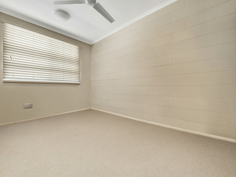 Unit 2/71 Off Lane, South Gladstone QLD 4680