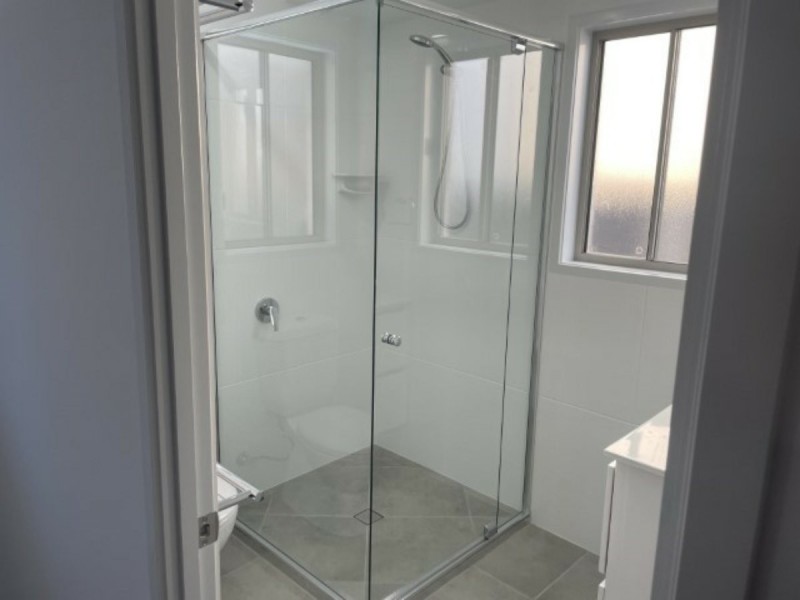 7A Side Street, West Gladstone QLD 4680