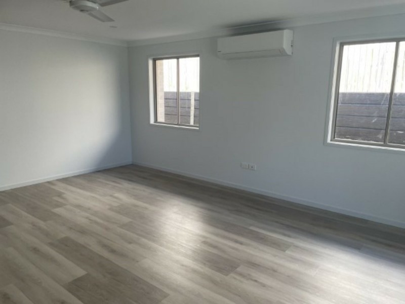 7A Side Street, West Gladstone QLD 4680