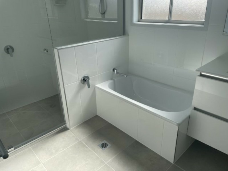 7A Side Street, West Gladstone QLD 4680