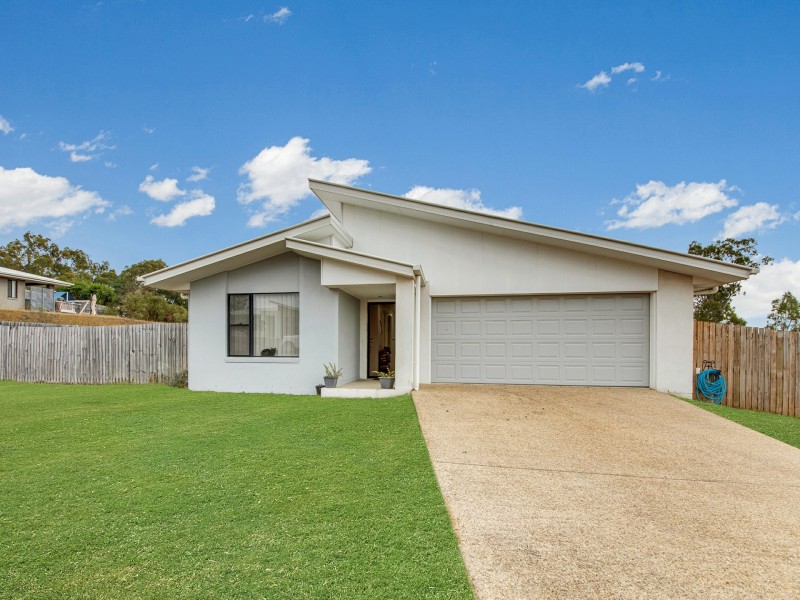 54 Cavella Drive, Glen Eden QLD 4680