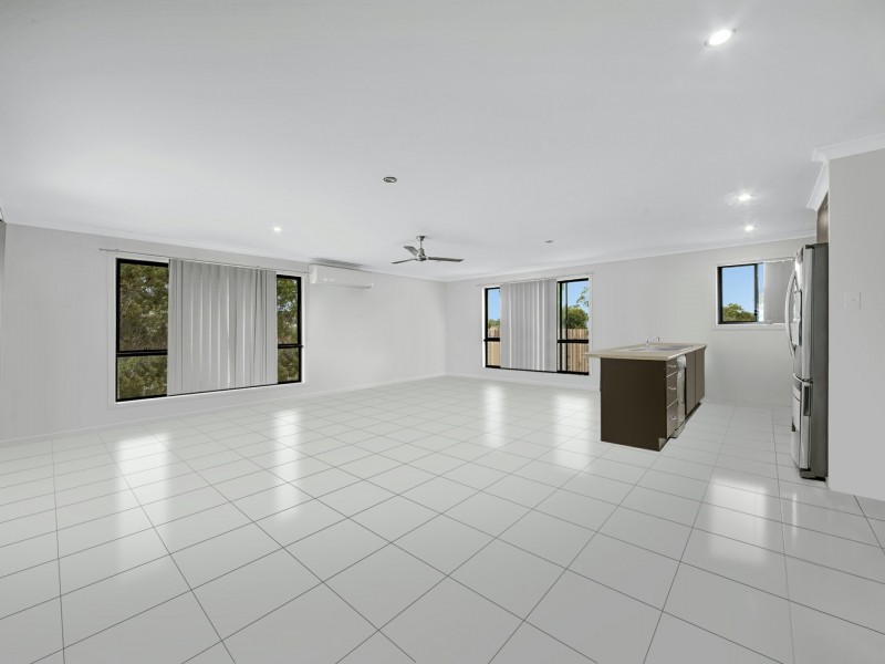 54 Cavella Drive, Glen Eden QLD 4680