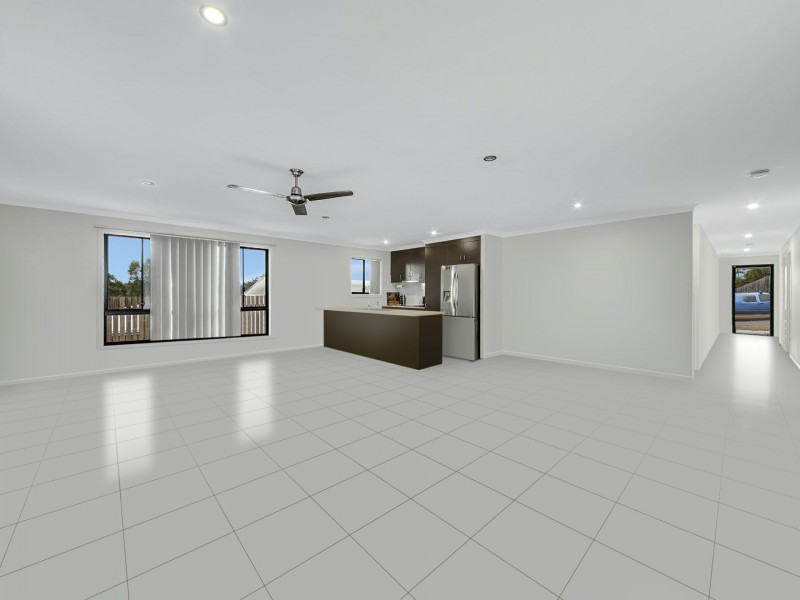 54 Cavella Drive, Glen Eden QLD 4680
