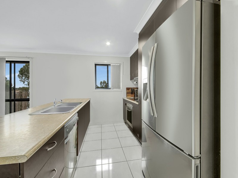 54 Cavella Drive, Glen Eden QLD 4680