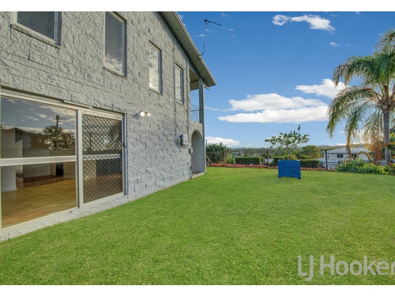 5 Cockatoo Drive, New Auckland QLD 4680