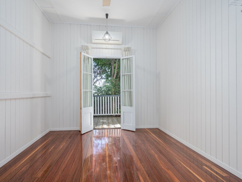 10 Goondoon Street, Gladstone QLD 4680
