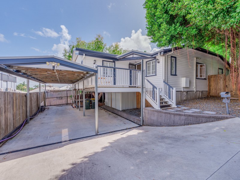 10 Goondoon Street, Gladstone QLD 4680