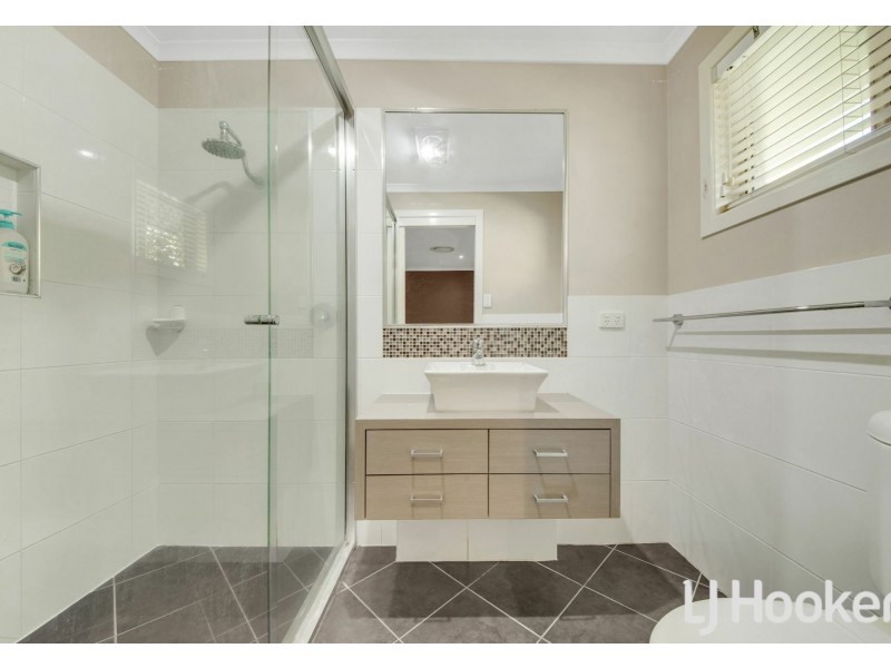 28 Cairncross Street, Sun Valley QLD 4680