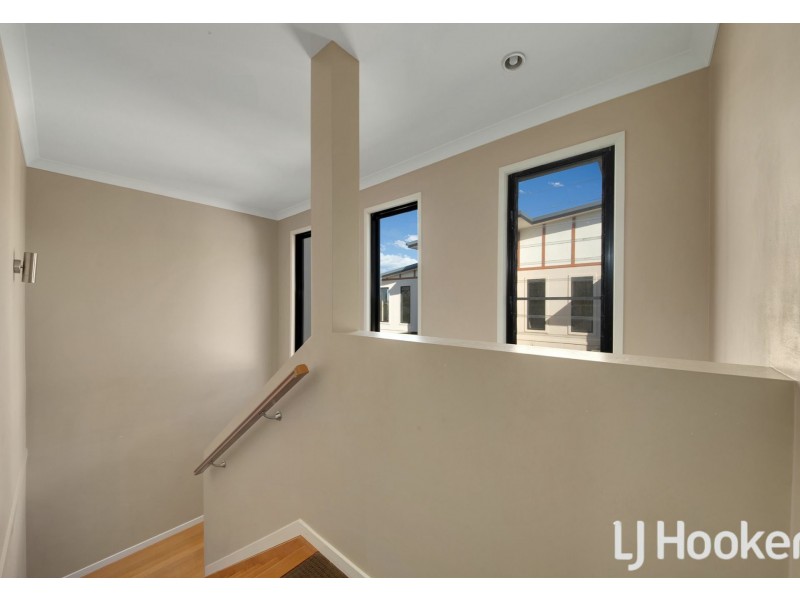 Unit 2/25 Roberts Street, South Gladstone QLD 4680