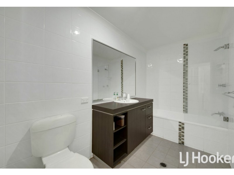 Unit 2/25 Roberts Street, South Gladstone QLD 4680