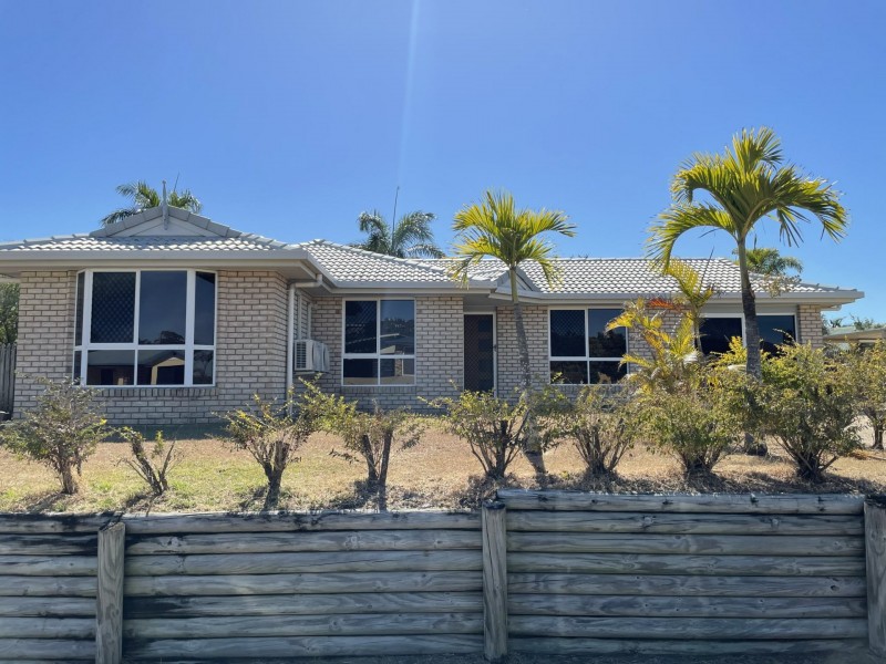 56 Emmadale Drive, New Auckland QLD 4680