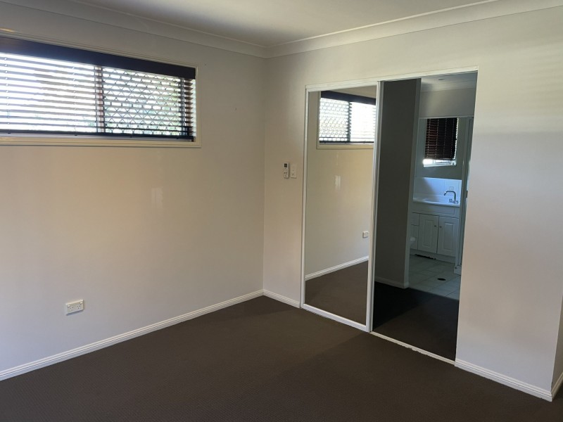 56 Emmadale Drive, New Auckland QLD 4680