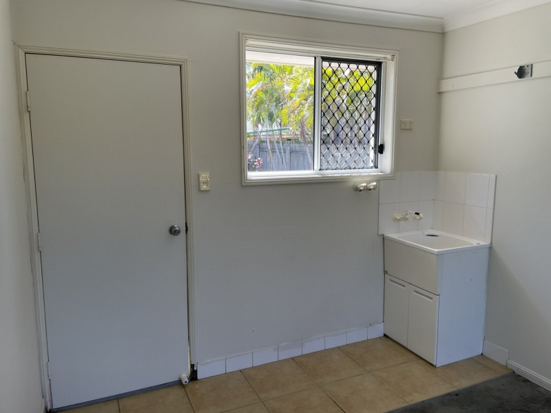 56 Emmadale Drive, New Auckland QLD 4680