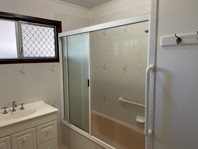 38 Aspland Street, Clinton QLD 4680