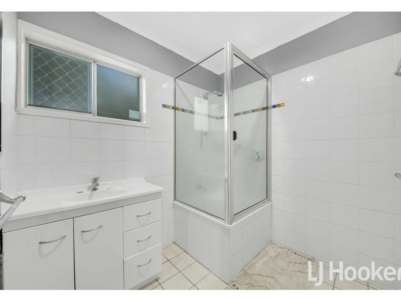 15 Anderson Street, Clinton QLD 4680