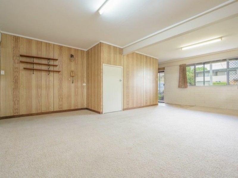 4 Berringar Lane, West Gladstone QLD 4680