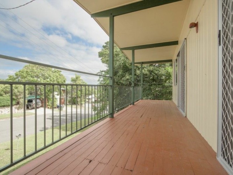 4 Berringar Lane, West Gladstone QLD 4680