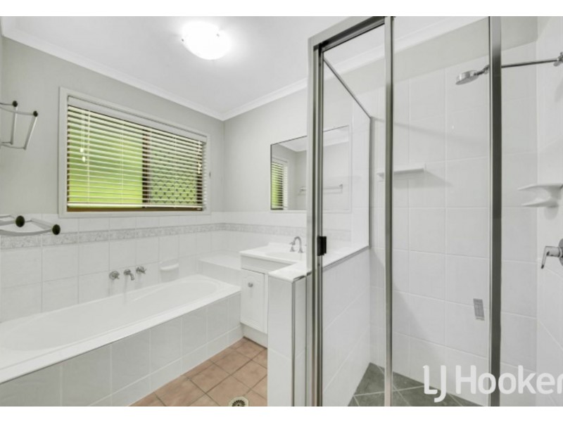 71 Dixon Drive, Telina QLD 4680