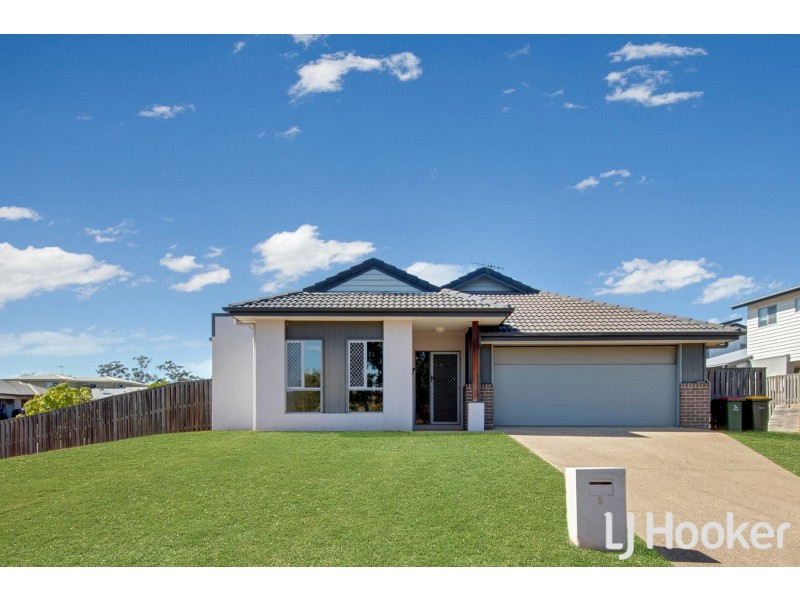 5 Amber Street, Kirkwood QLD 4680