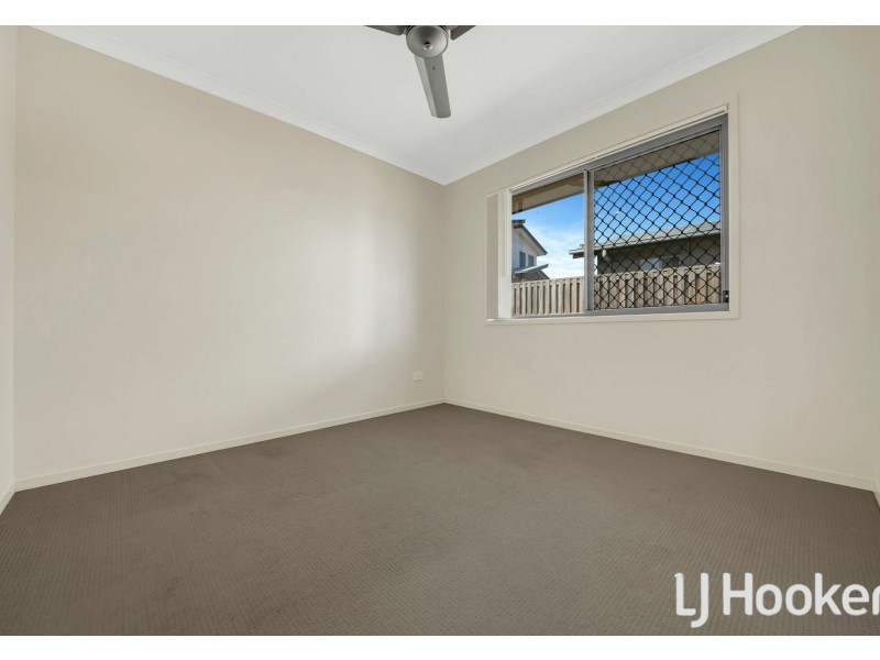 5 Amber Street, Kirkwood QLD 4680