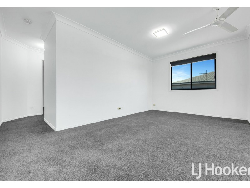 22 Amelia Street, West Gladstone QLD 4680
