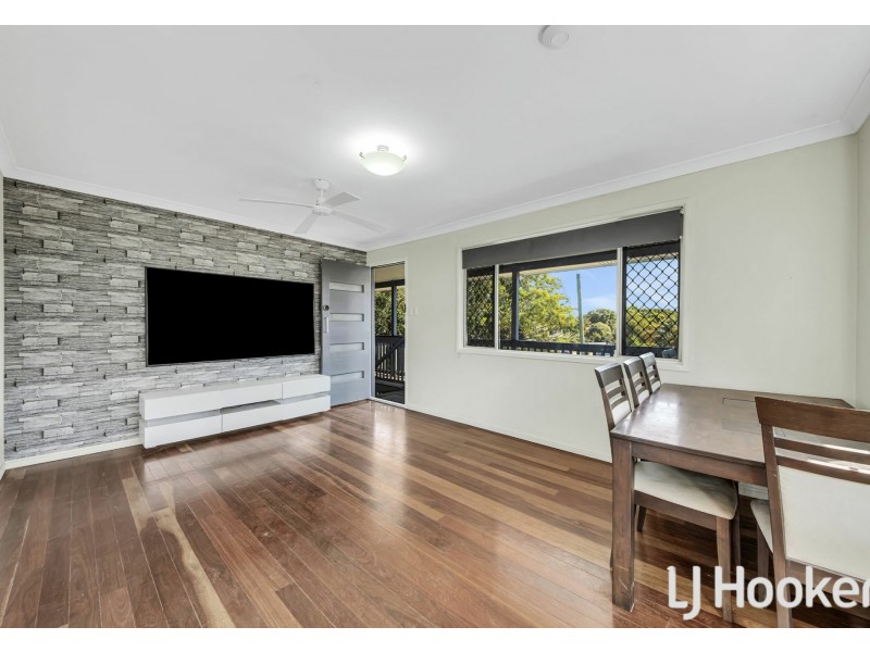 4 Melbourne Street, West Gladstone QLD 4680