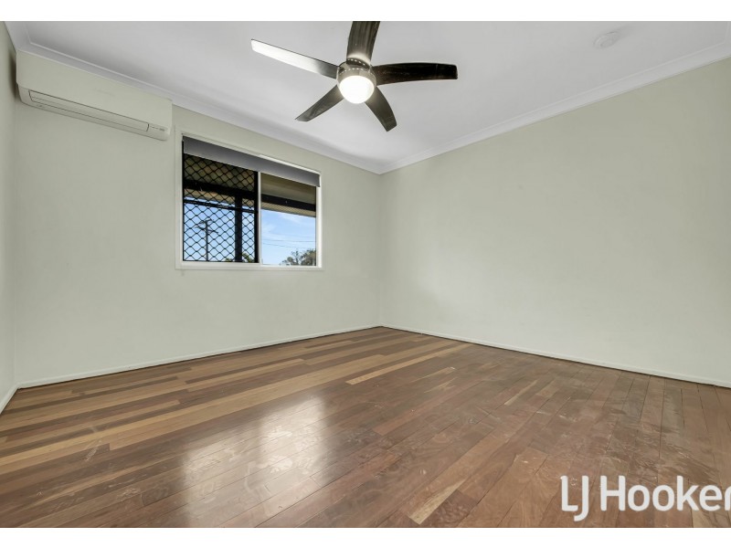 4 Melbourne Street, West Gladstone QLD 4680