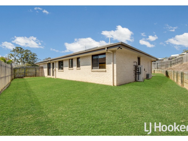 9 Dean Street, Glen Eden QLD 4680