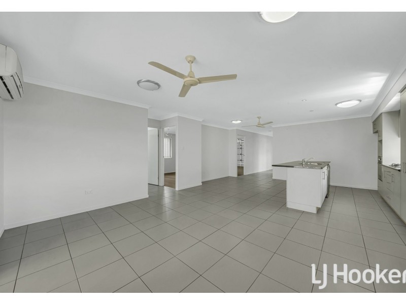 8 Christina Road, Clinton QLD 4680