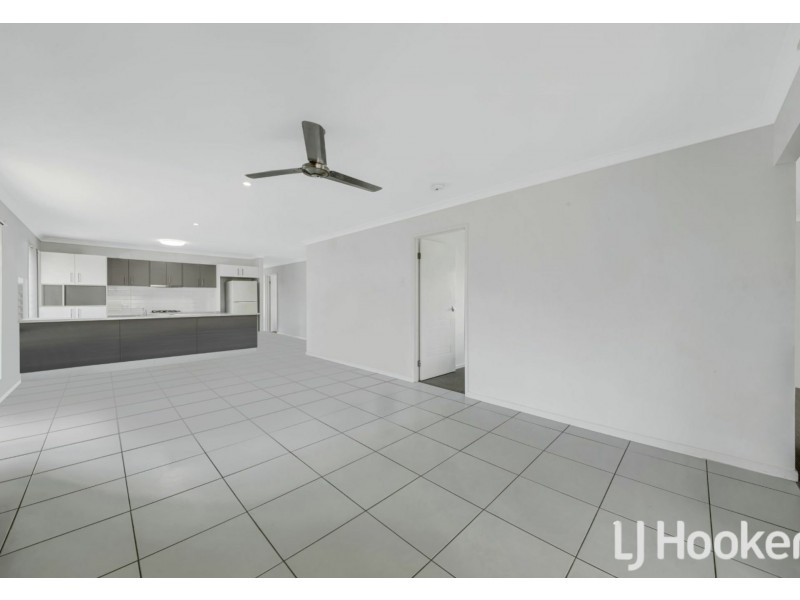 16 Pipit Place, Glen Eden QLD 4680