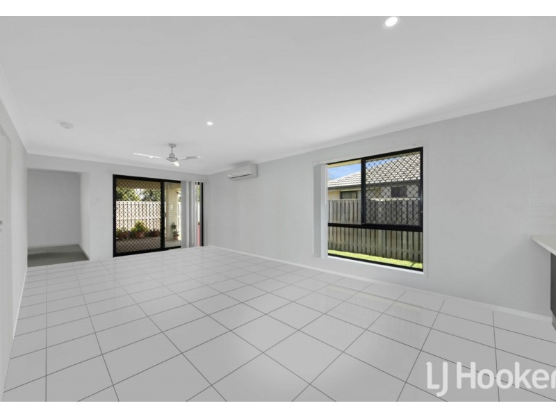 16 Pipit Place, Glen Eden QLD 4680