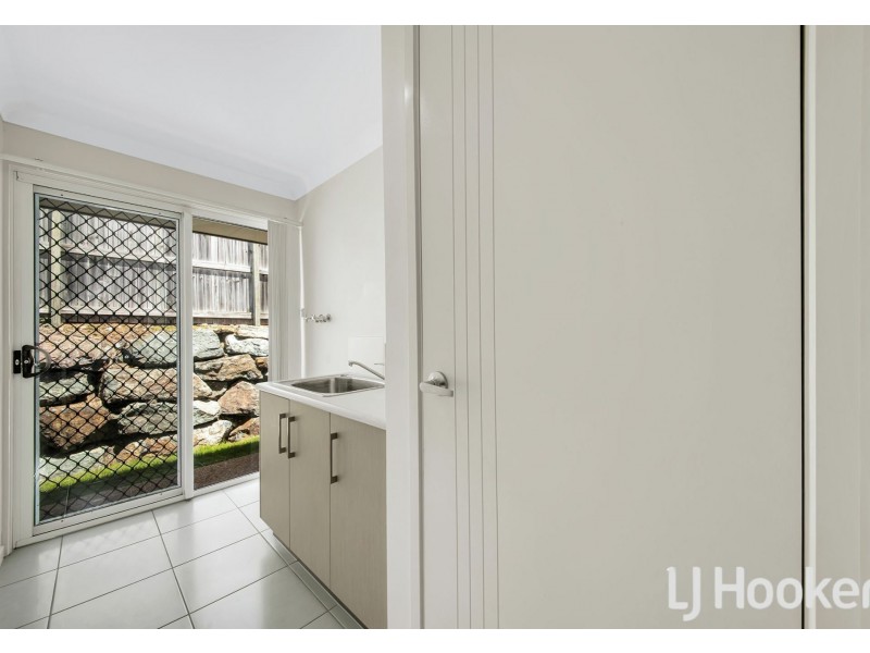 5 Sturt Court, Glen Eden QLD 4680