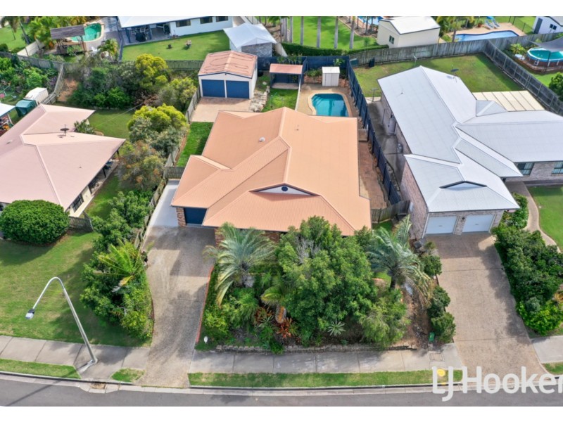 42 Witney Street, Telina QLD 4680