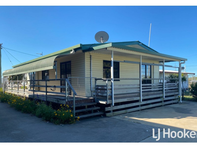 3 Walsh Street, South Gladstone QLD 4680