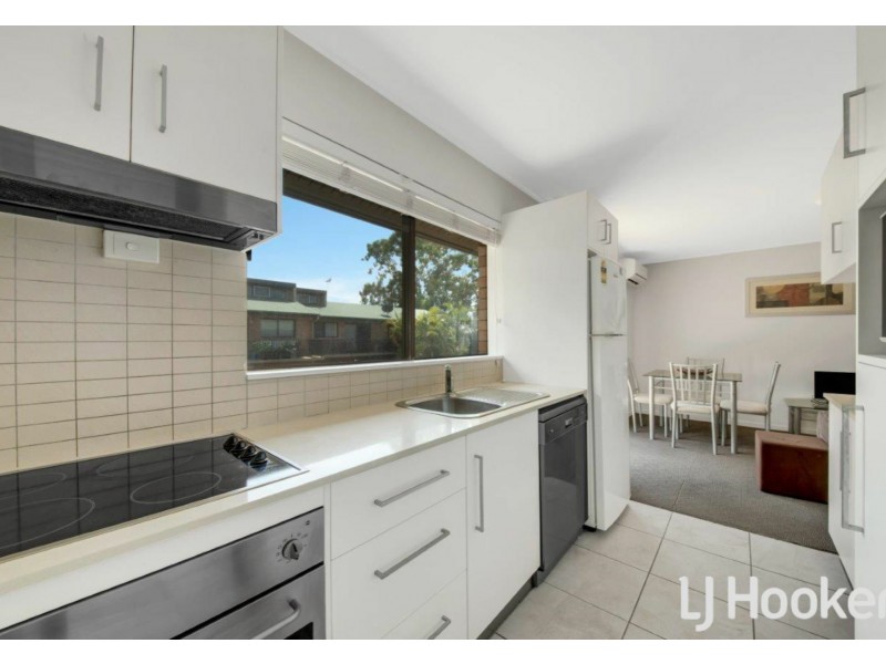 Unit 1/208-212 Oaka Street, South Gladstone QLD 4680