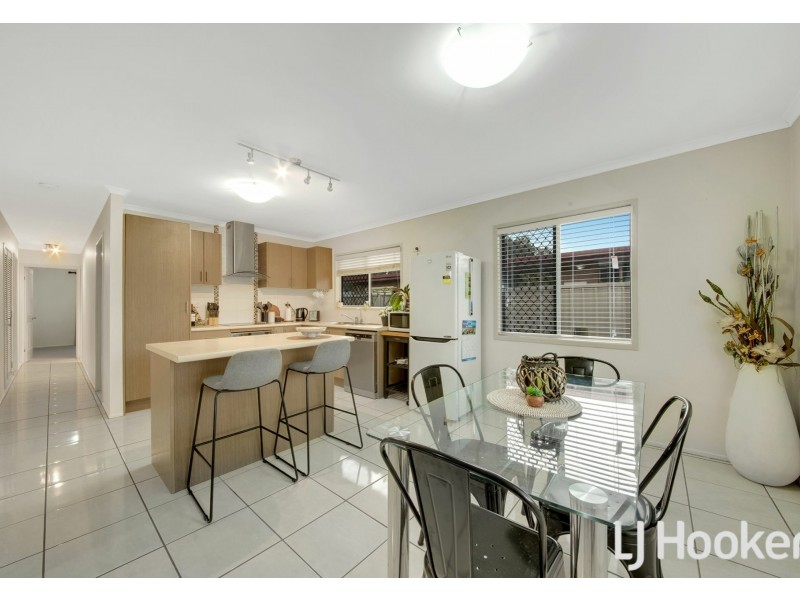 14 Sandpiper Avenue, New Auckland QLD 4680