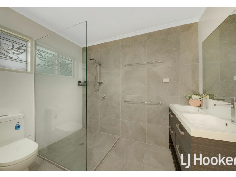 14 Sandpiper Avenue, New Auckland QLD 4680
