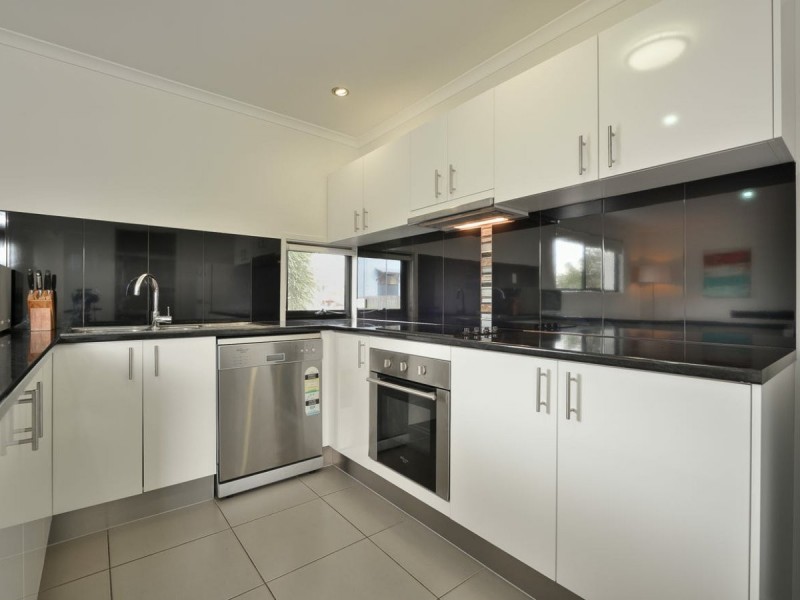 3/46 Yarroon Street, Gladstone QLD 4680