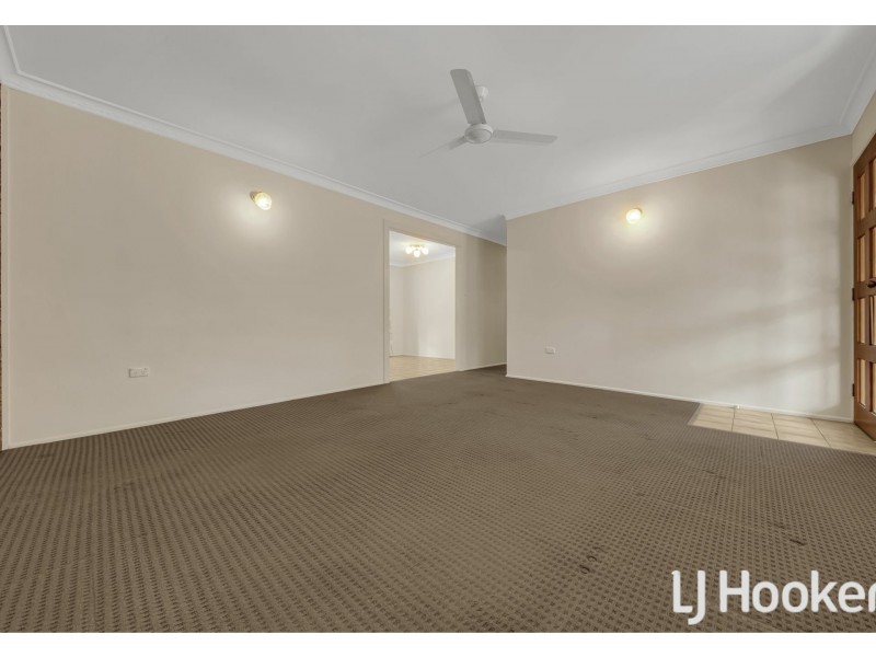 28 Aquarius Street, Clinton QLD 4680