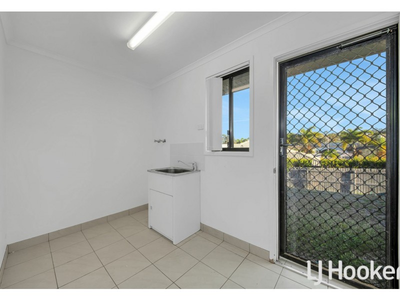 117 Emmadale Drive, New Auckland QLD 4680